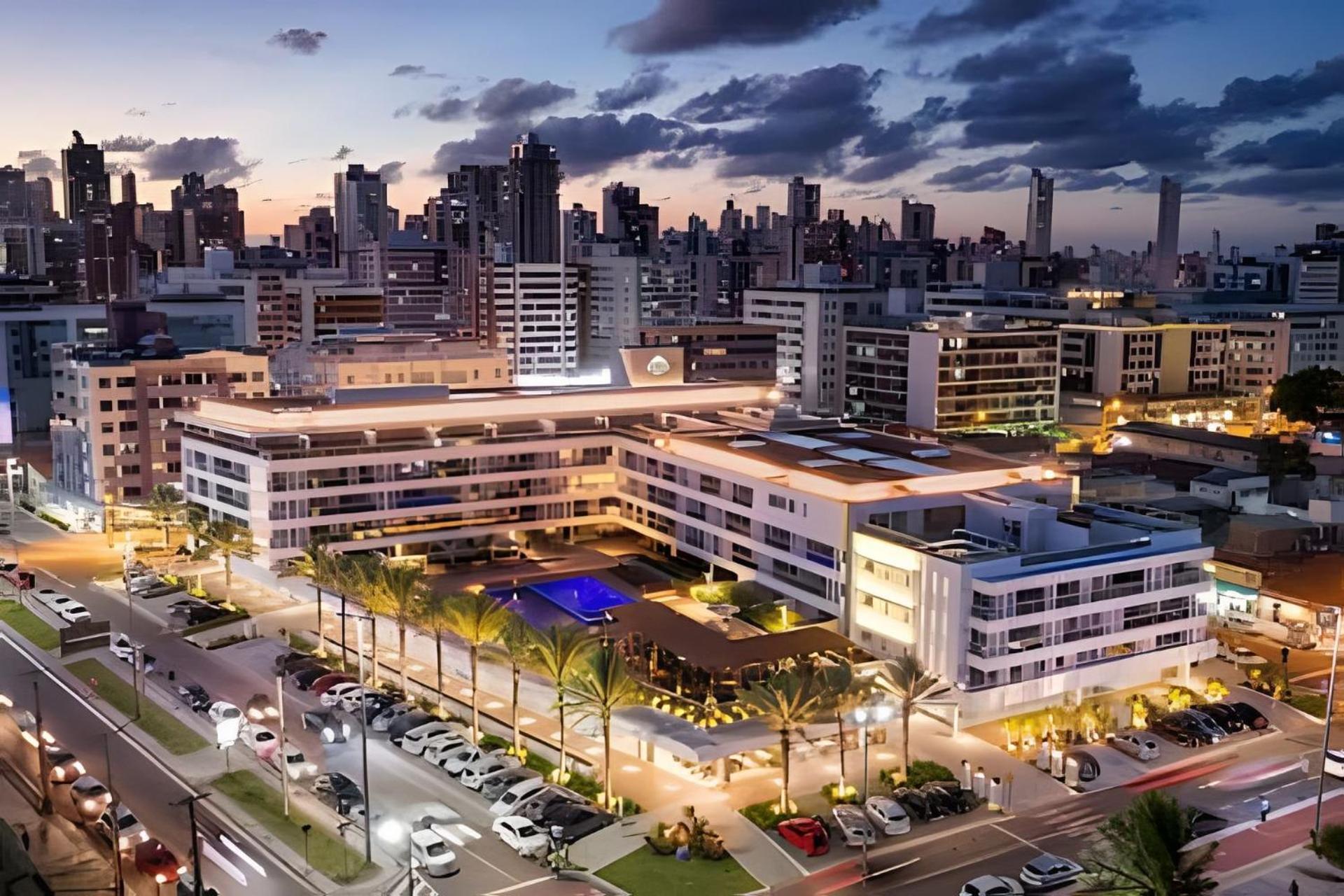 Com Vistas Espetaculares No Solar Tambau Apartamento