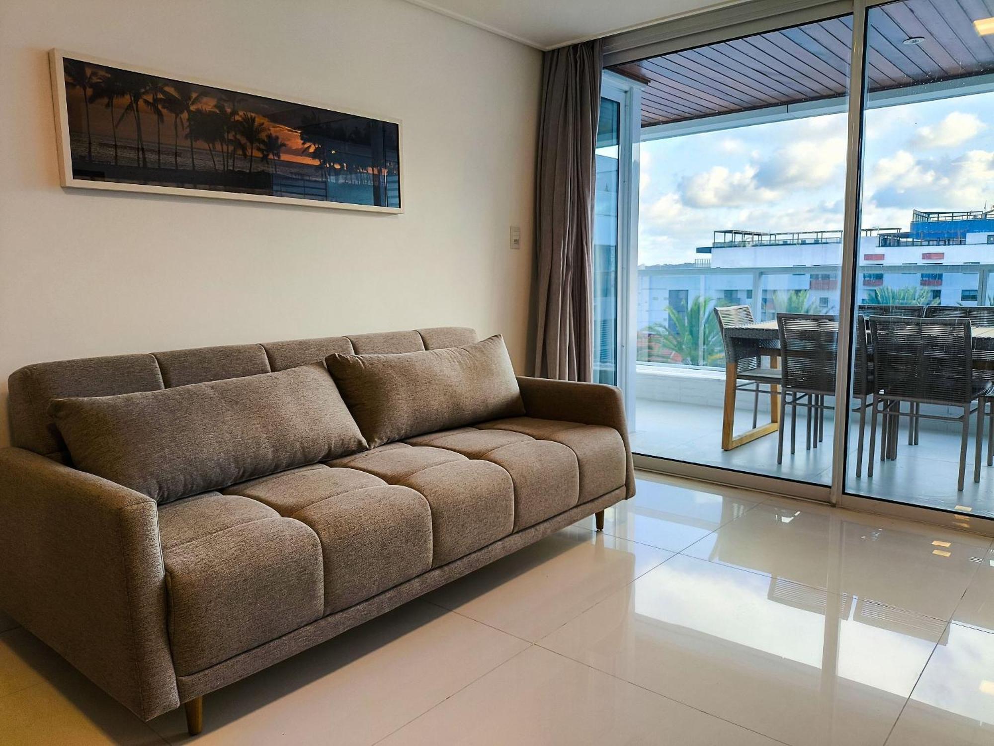 Com Vistas Espetaculares No Solar Tambau Apartamento
