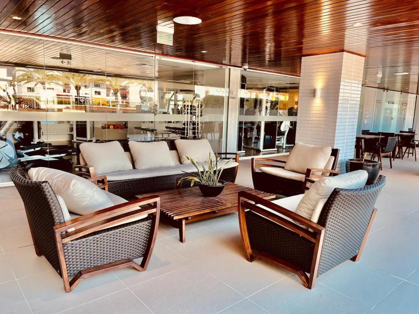 Apartamento Com Vistas Espetaculares No Solar Tambau *